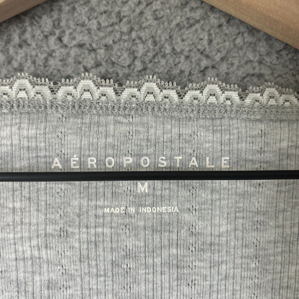 AEROPOSTALE Crop Baby Tee Medium Gray Ruffle Lace Button Up Kidcore Country Top - Picture 3 of 11